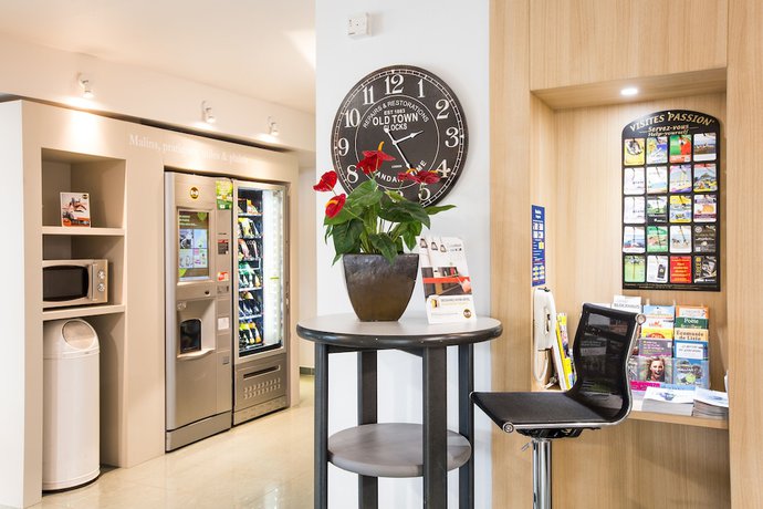 Imagen de los interiores del B&B Rennes Sud Chantepie. Foto 20