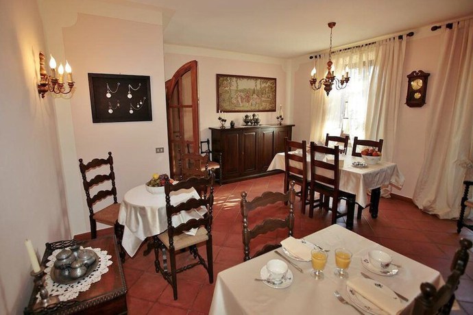 Imagen del bar/restaurante del BandB Azalea. Foto 3
