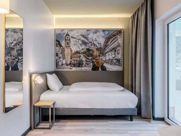 Imagen de la habitación del BandB Hotel Mittenwald. Foto 13