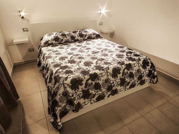Imagen de la habitación del BandB Opera Suites. Foto 13