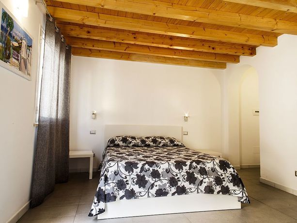 Imagen de la habitación del BandB Opera Suites. Foto 14