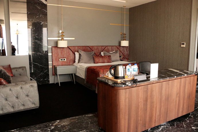 Imagen de la habitación del BandC Hotel. Foto 3