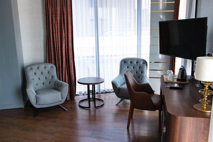 Imagen de la habitación del BandC Hotel. Foto 7