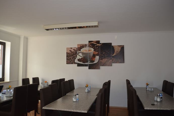 Imagen del bar/restaurante del BandD Hotel. Foto 2