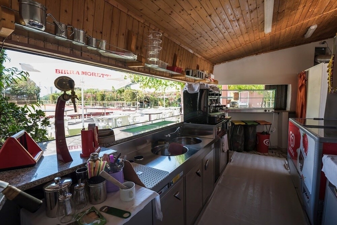 Imagen del bar/restaurante del Bandb Country House Il Grappolo. Foto 8