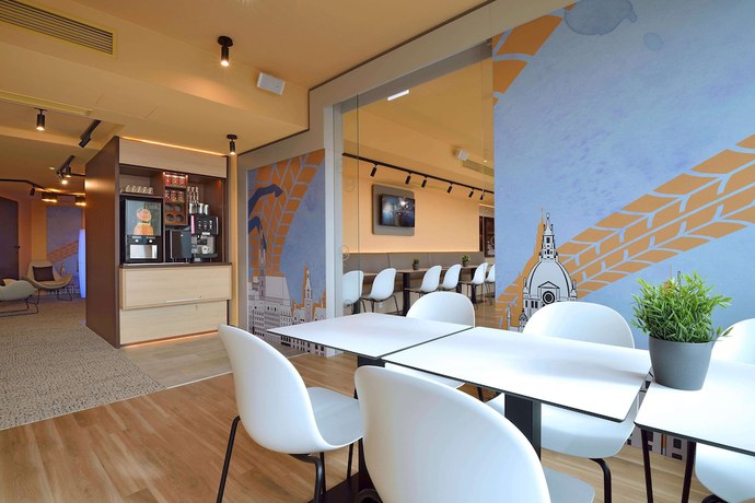 Imagen del bar/restaurante del Bandb Hotel Hannover-city. Foto 4