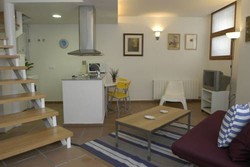 Imagen de la habitación del BarcelonaForRent Plaza Espa&ntilde;a Suites. Foto 3
