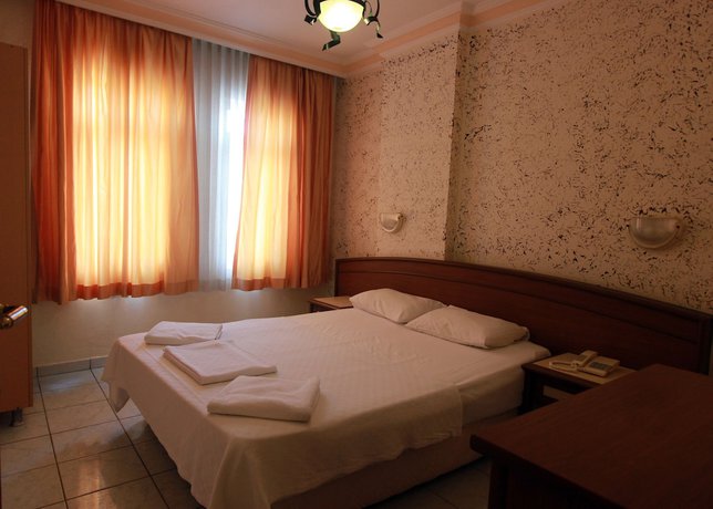 Imagen de la habitación del Baronessa Apart Hotel. Foto 14