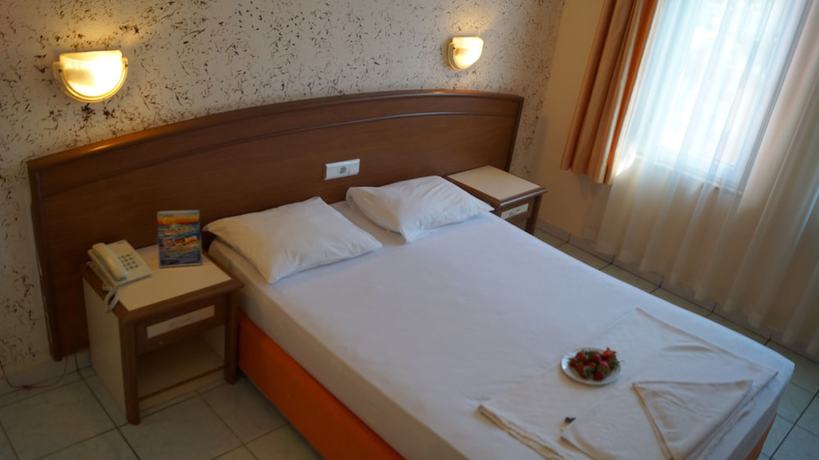 Imagen de la habitación del Baronessa Apart Hotel. Foto 16