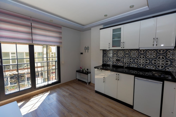 Imagen de los interiores del Barut&ccedil;u Suites Ma&ccedil;ka. Foto 15