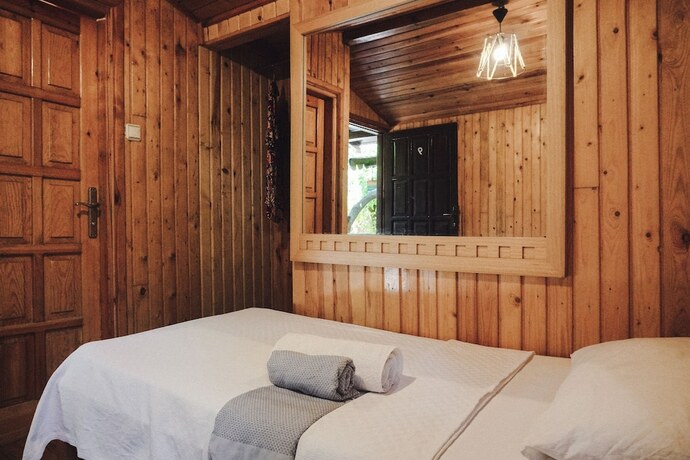 Imagen general del Base Bungalows. Foto 2