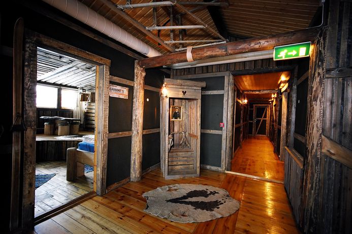 Imagen de los interiores del Basecamp, Longyearbyen. Foto 12