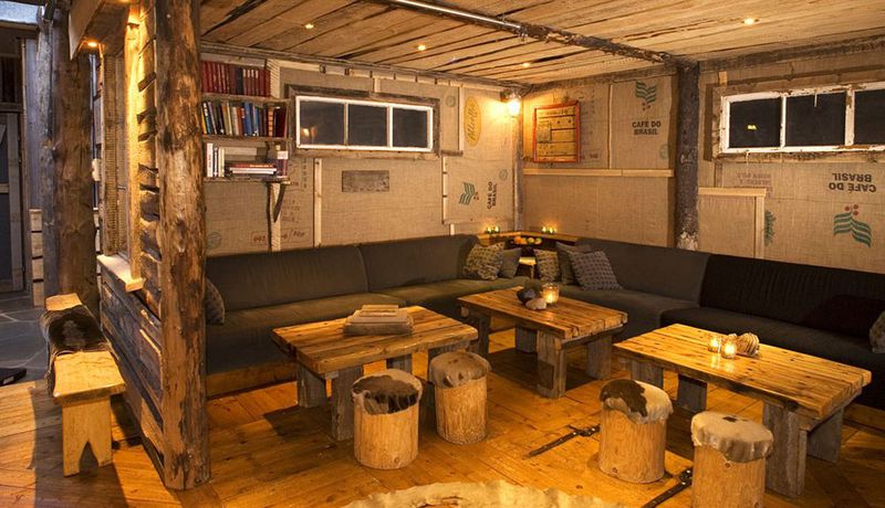 Imagen de los interiores del Basecamp, Longyearbyen. Foto 14