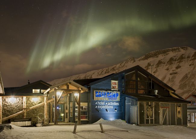 Imagen de los exteriores del Basecamp, Longyearbyen. Foto 11
