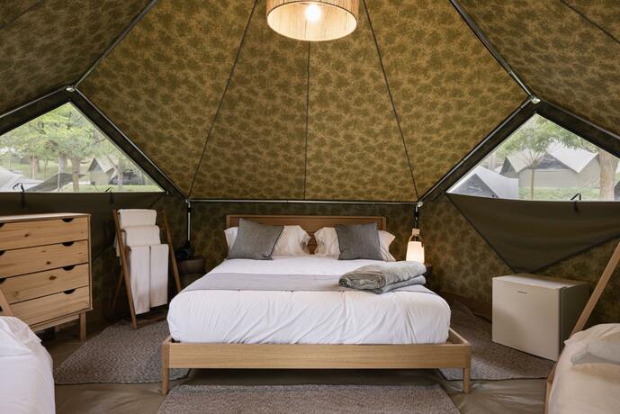 Imagen general del Basecamps. Foto 35