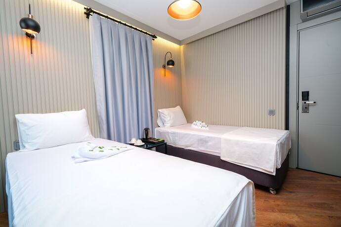 Imagen de la habitación del Basel Hotel. Foto 17