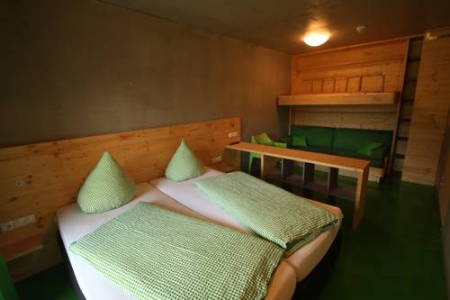 Imagen de la habitación del Basemontafon. Foto 6