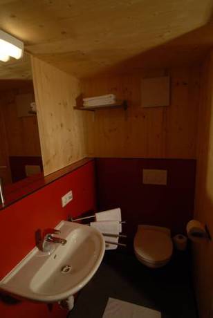 Imagen de la habitación del Basemontafon. Foto 15