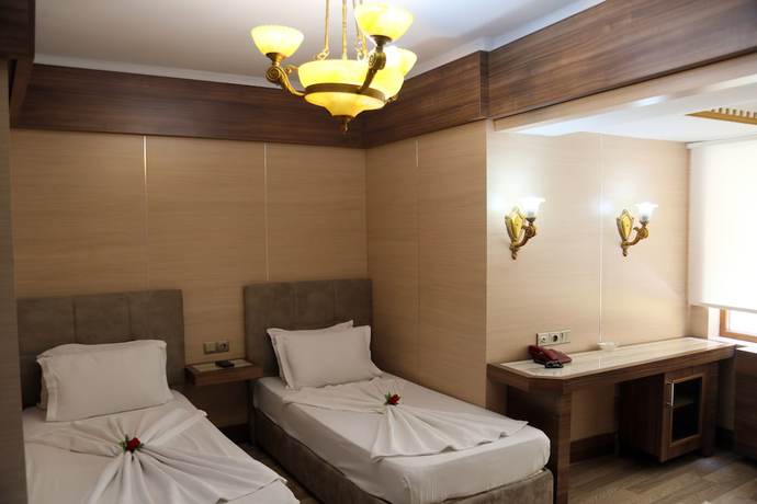 Imagen de la habitación del Basmacioglu Hotel - Special Class. Foto 8