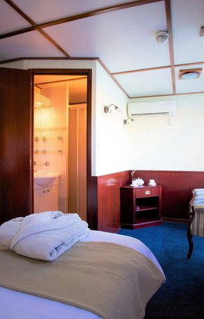 Imagen de la habitación del Bateau H&ocirc;tel Le Chardonnay. Foto 14