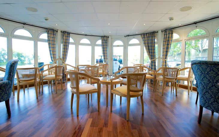 Imagen del bar/restaurante del Bateau H&ocirc;tel Le Chardonnay. Foto 6