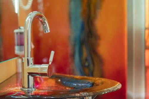 Imagen de la habitación del Bavaria Lifestyle Hotel. Foto 9