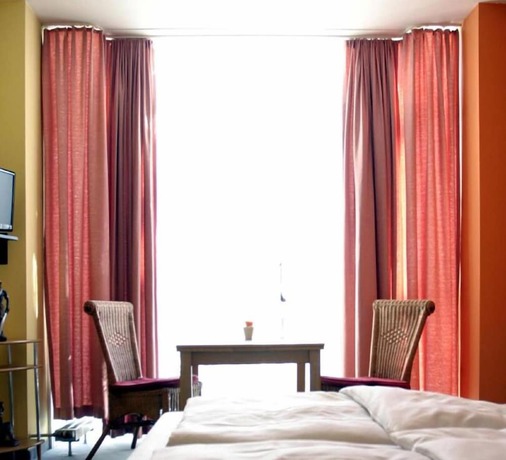 Imagen de la habitación del Bavaria Safari Hotel. Foto 5
