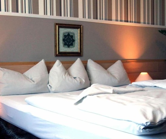Imagen de la habitación del Bavaria Safari Hotel. Foto 13
