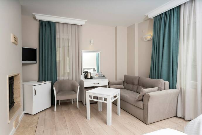 Imagen general del Bay Nihat Lale Otel. Foto 11