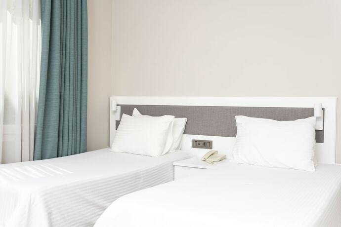 Imagen general del Bay Nihat Lale Otel. Foto 13
