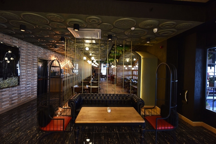 Imagen de los interiores del Bayberd Hotel. Foto 16