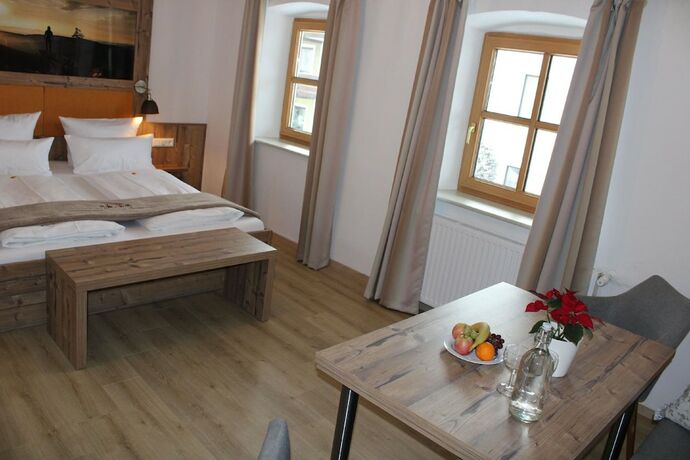 Imagen de la habitación del Bayerische Gastwirtschaft Dimpfl-Stadl. Foto 17