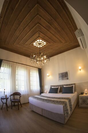 Imagen general del Bayezid Han Konak. Foto 5