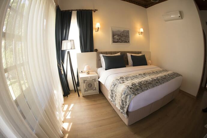 Imagen general del Bayezid Han Konak. Foto 9