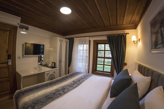 Imagen general del Bayezid Han Konak. Foto 11