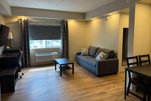 Imagen de la habitación del Baymont by Wyndham West Edmonton. Foto 12