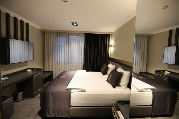 Imagen de la habitación del Bayrak Grand Hotel. Foto 11