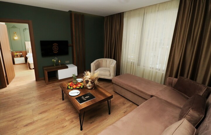 Imagen de la habitación del Bayrak Grand Hotel. Foto 15