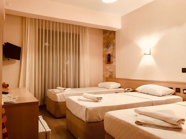 Imagen de la habitación del Bayram Hotel, Cesme. Foto 8