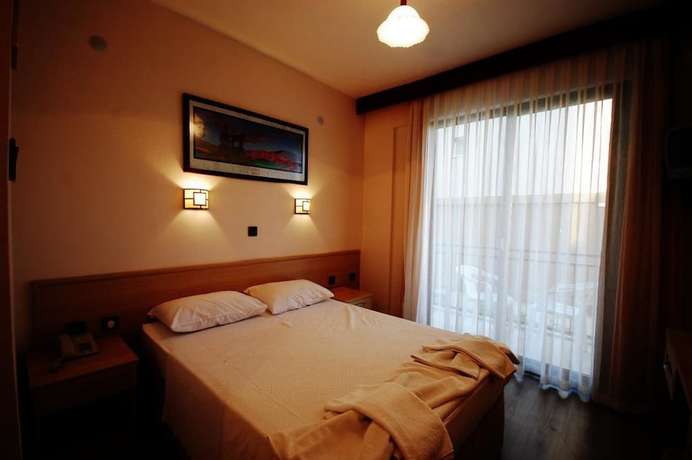 Imagen de la habitación del Bayram Hotel, Cesme. Foto 9