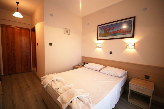 Imagen de la habitación del Bayram Hotel, Cesme. Foto 11