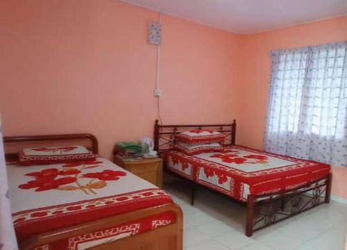 Imagen de la habitación del Bayu Beach Chalet PCB. Foto 19