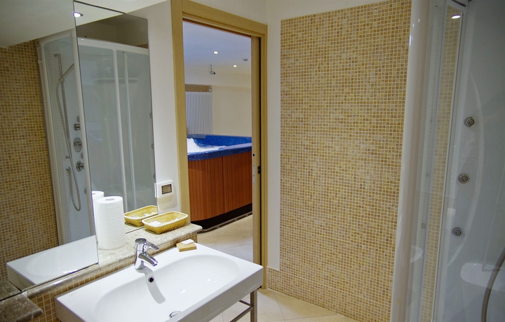 Imagen de la piscina del Bb 10 Serpotta. Foto 16