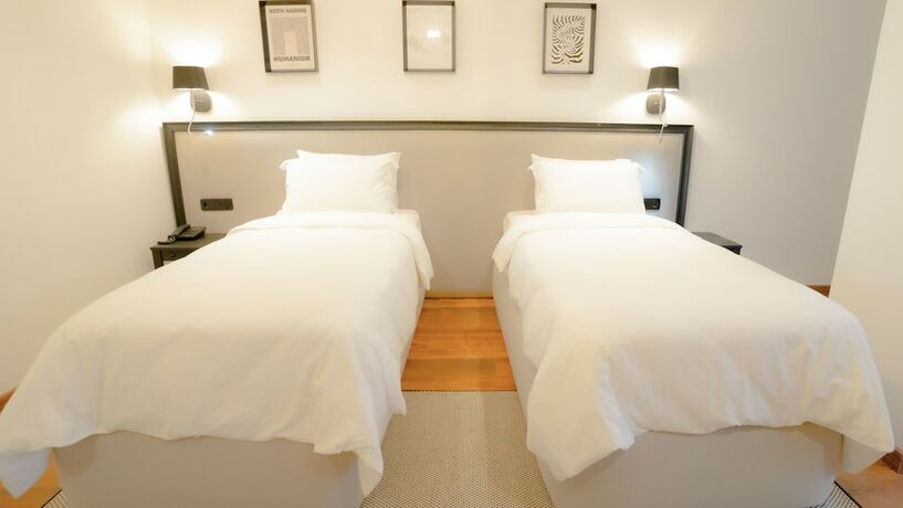 Imagen general del Be Side Hotel. Foto 2