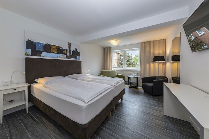 Imagen de la habitación del Beach Hotel California. Foto 10