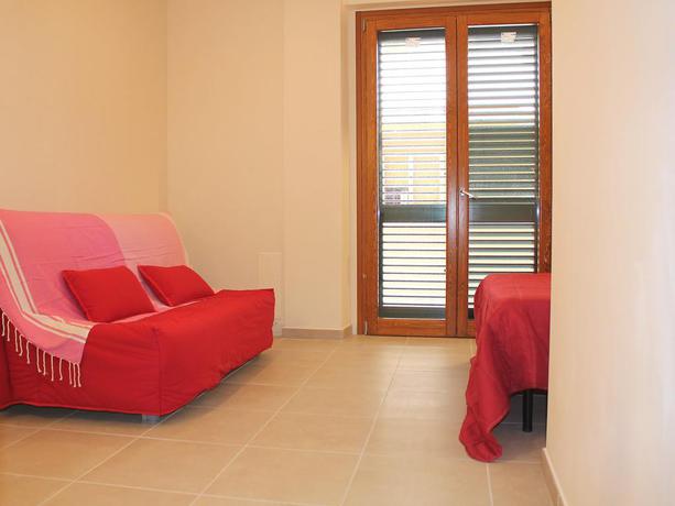 Imagen de la habitación del Beach House, Montesilvano. Foto 2