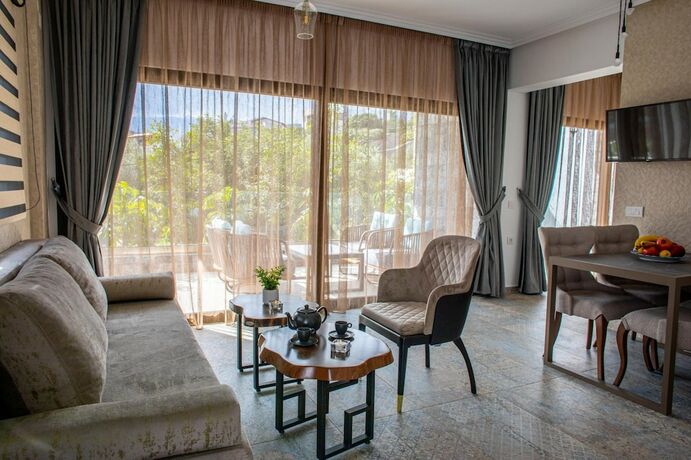 Imagen de la habitación del Beach Walk Luxury Suites. Foto 15