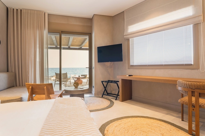 Imagen de la habitación del Beau Rivage Suites. Foto 4