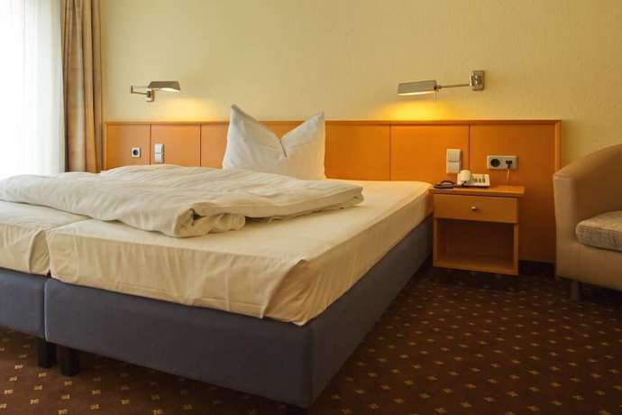Imagen de la habitación del Bed & Breakfast zum alten Ratskeller. Foto 15