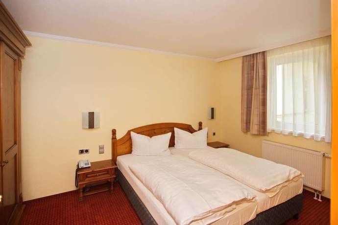 Imagen de la habitación del Bed & Breakfast zum alten Ratskeller. Foto 16